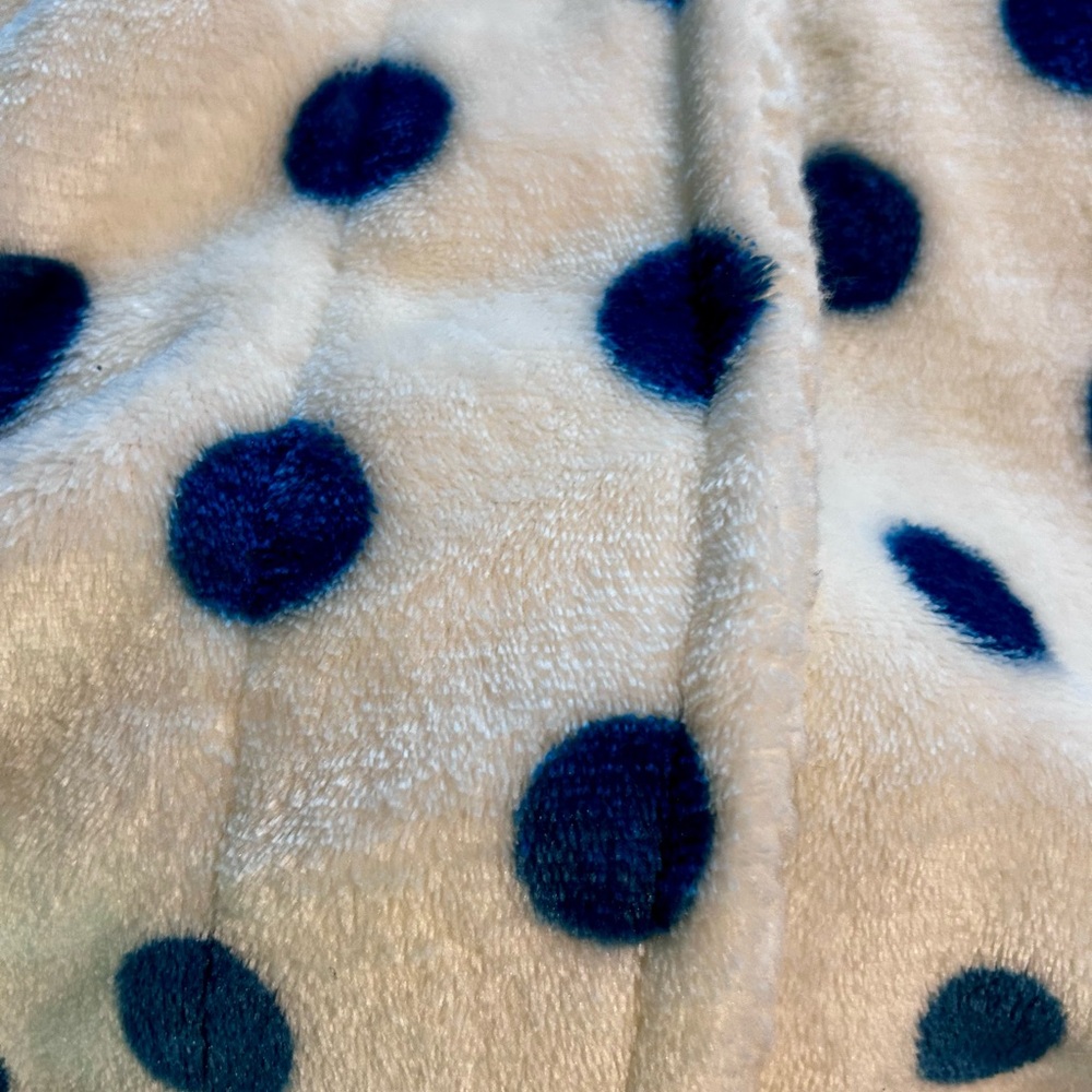 Polka Dot Plush Robe - Picture 3 of 4